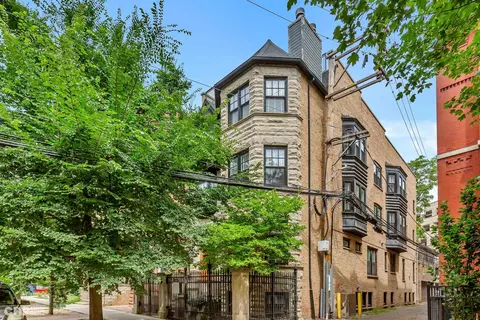 746 W Belden Ave, Chicago, IL 60614