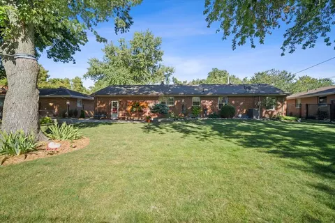 Exterior - 903 N Beech St, Normal, IL 61761 photo 3 of 7