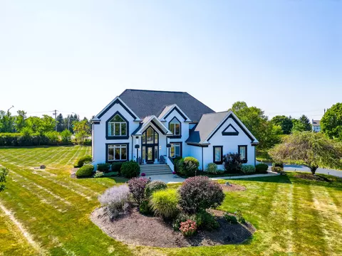 5 N874 Westwood Ln, Saint Charles, IL 60175