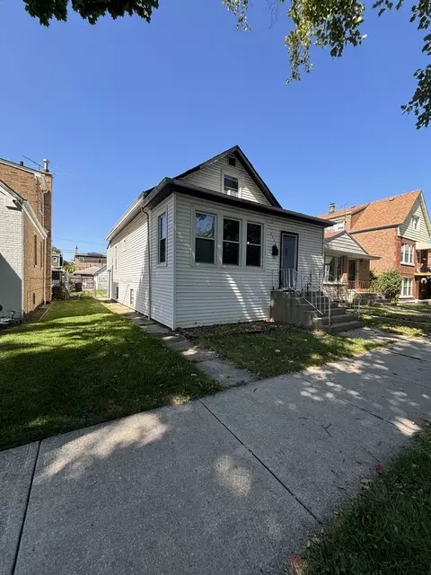2632 N Meade Ave, Chicago, IL 60639