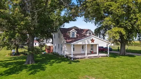 1025 Long Rd, Harmon, IL 61042