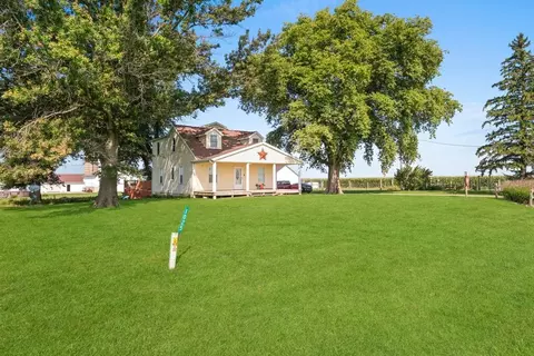 Exterior - 1025 Long Rd, Harmon, IL 61042 photo 15 of 36