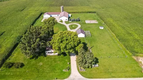 View/Area - 1025 Long Rd, Harmon, IL 61042 photo 3 of 12