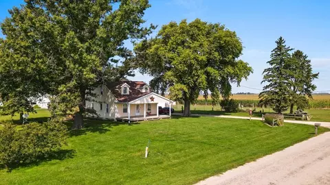 Exterior - 1025 Long Rd, Harmon, IL 61042 photo 33 of 36