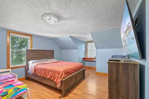 Bedroom - 1025 Long Rd, Harmon, IL 61042 photo 9 of 10