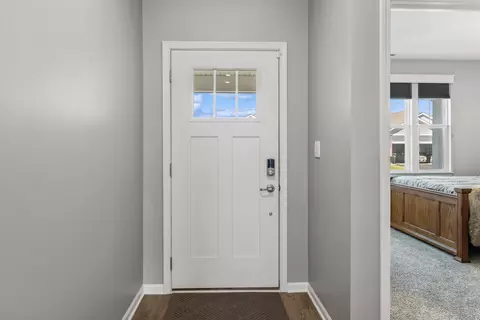 Entry Way - 1635 Windsor Rd, Pingree Grove, IL 60140 photo 1 of 7