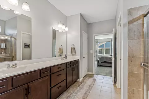 Entry Way - 1635 Windsor Rd, Pingree Grove, IL 60140 photo 7 of 7