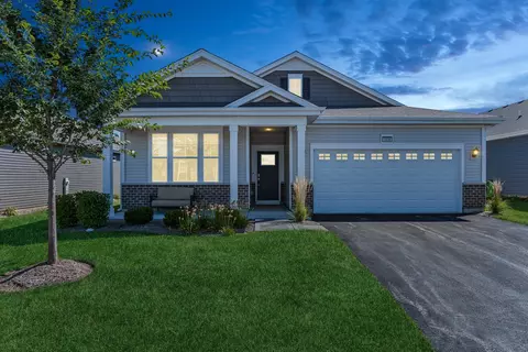 Exterior - 1635 Windsor Rd, Pingree Grove, IL 60140 photo 4 of 4