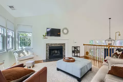 269 Waverly Ct, Willowbrook, IL 60527 photo 9