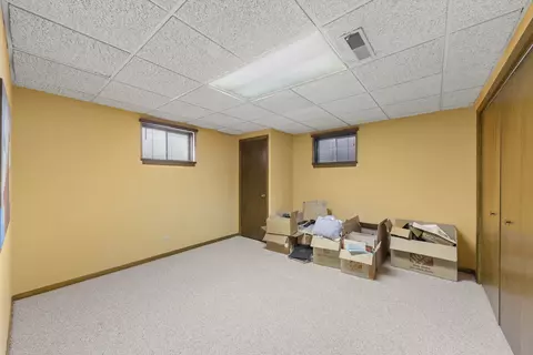 Bedroom - 1870 Golf View Dr, Bartlett, IL 60103 photo 5 of 5