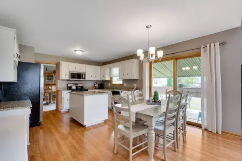 Kitchen - 25114 Vermette Rd, Plainfield, IL 60585 photo 1 of 3