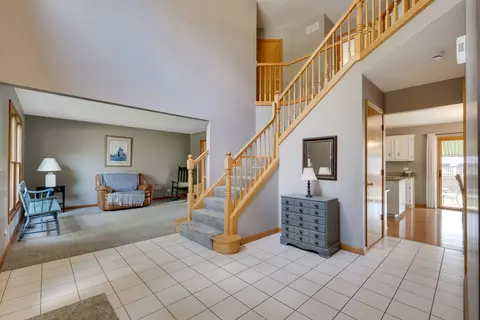 Entry Way - 25114 Vermette Rd, Plainfield, IL 60585 photo 1 of 2