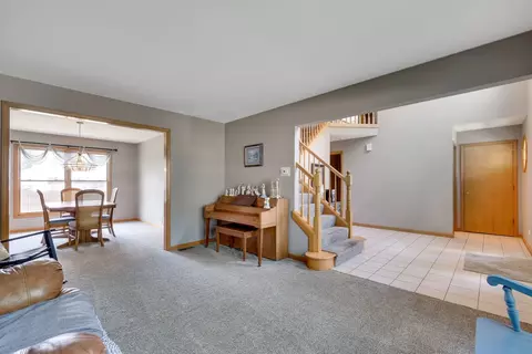 Entry Way - 25114 Vermette Rd, Plainfield, IL 60585 photo 2 of 2