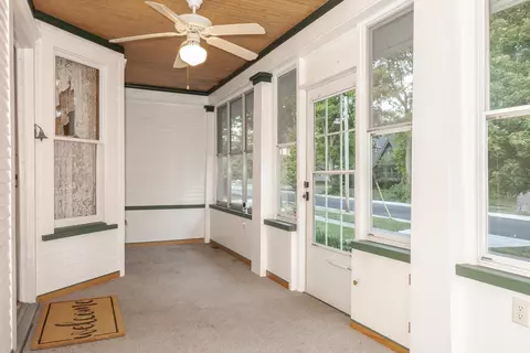 2007 E Jackson St E, Bloomington, IL 61701 photo 3