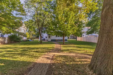 2007 E Jackson St E, Bloomington, IL 61701 photo 38