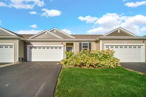 215 Sussex Ct #215, North Aurora, IL 60542