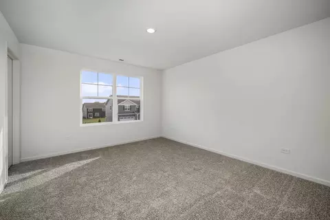 726 Slate Run, Elgin, IL 60124 photo 9