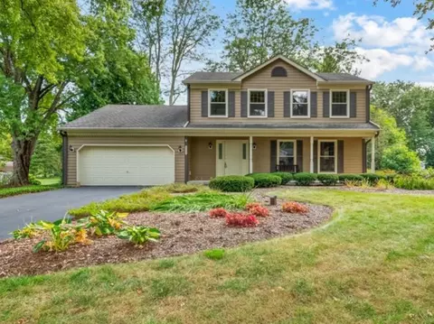 35 W719 Park Ln, Saint Charles, IL 60175