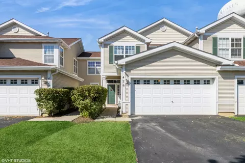 426 N Carlisle Ct, Round Lake, IL 60073