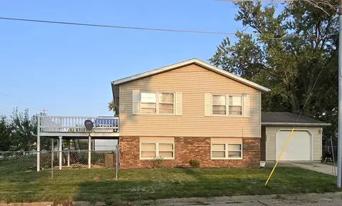 205 N Poland St, Heyworth, IL 61745