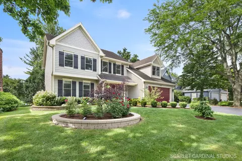 2206 Embden Ln, Wheaton, IL 60189 photo 2
