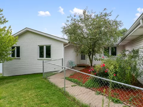 6607 Sutter Dr, Roscoe, IL 61073 photo 9