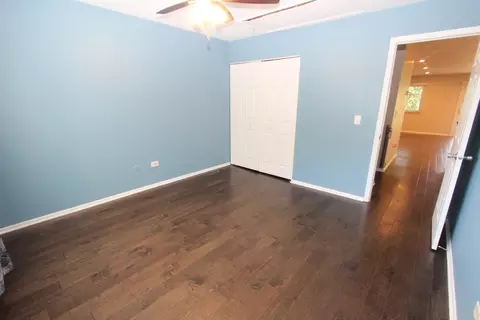 56 Pine Cir, Cary, IL 60013 photo 13