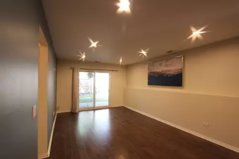 56 Pine Cir, Cary, IL 60013 photo 19