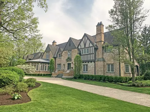 511 Rosemary Rd, Lake Forest, IL 60045