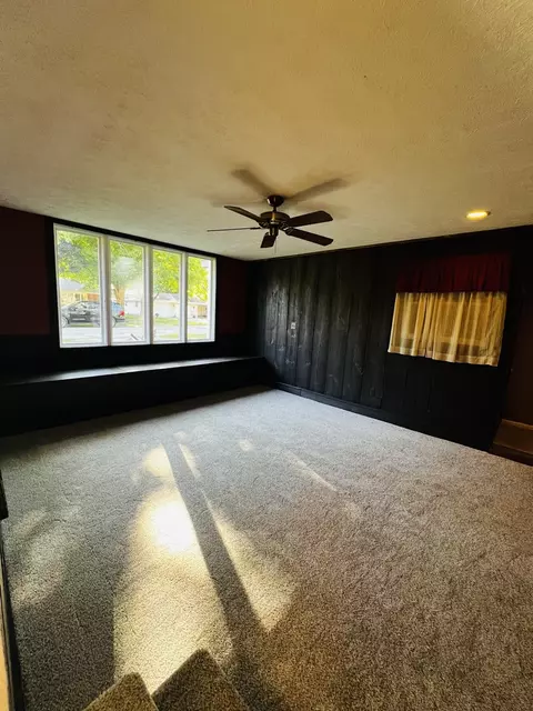 502 S Williams St, Forrest, IL 61741 photo 7
