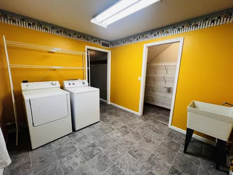 502 S Williams St, Forrest, IL 61741 photo 15