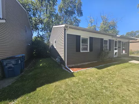 3538 Susan Ln, Steger, IL 60475 photo 2