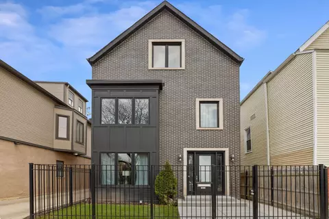 1643 N Washtenaw Ave, Chicago, IL 60647