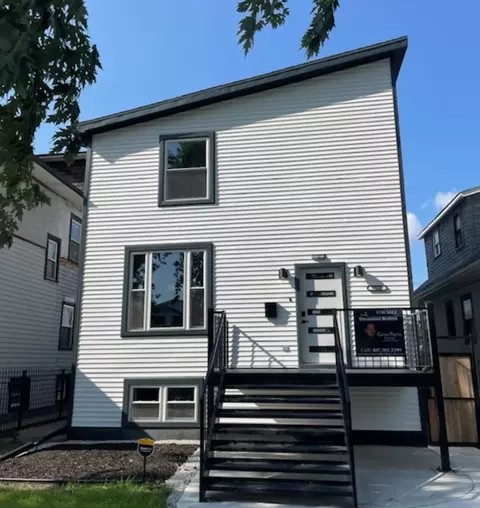 5522 W Haddon Ave, Chicago, IL 60651