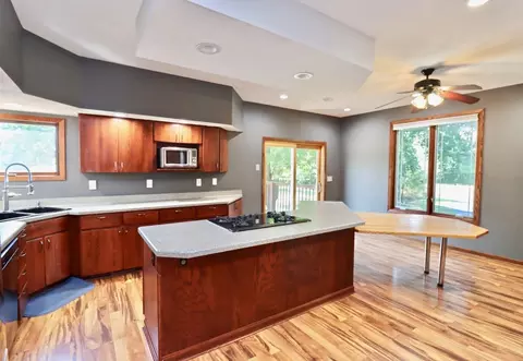6210 Mcdonald Rd, Roscoe, IL 61073 photo 8