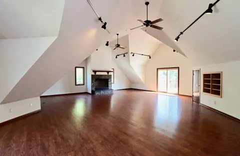6210 Mcdonald Rd, Roscoe, IL 61073 photo 24