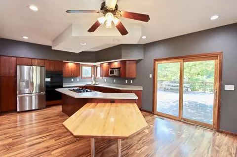 6210 Mcdonald Rd, Roscoe, IL 61073 photo 7