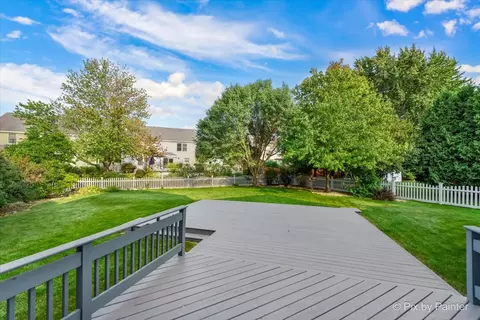 1008 Bristol Dr, Sycamore, IL 60178 photo 36
