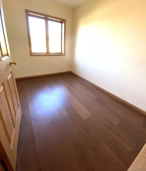 Bedroom - 239 W 18th St #3A, Chicago, IL 60616 photo 2 of 3