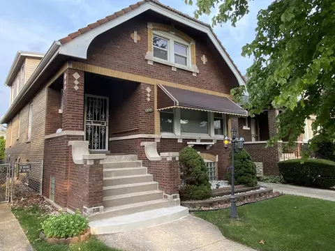 2337 Grove Ave, Berwyn, IL 60402