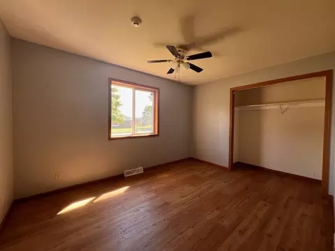 1824 E Aka 1829 E Main St, Clinton, IL 61727 photo 5