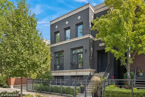 1811 N Honore St, Chicago, IL 60622