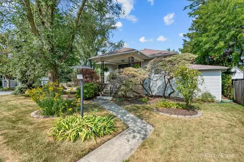 227 E North Ave, Elmhurst, IL 60126