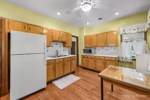 227 E North Ave, Elmhurst, IL 60126 photo 7