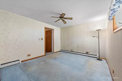 227 E North Ave, Elmhurst, IL 60126 photo 16