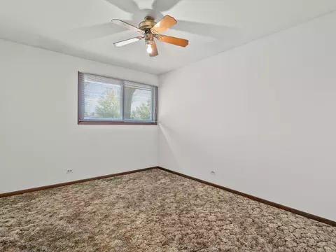 Bedroom - 334 S Walnut St, Itasca, IL 60143 photo 3 of 8