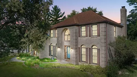 5 S441 Allison Ln, Naperville, IL 60540