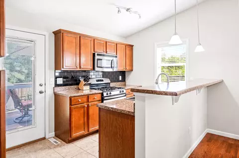 22 Winding Way, Bloomington, IL 61705 photo 8
