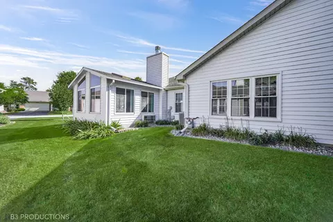 13820 S Mandarin Ct, Plainfield, IL 60544 photo 2