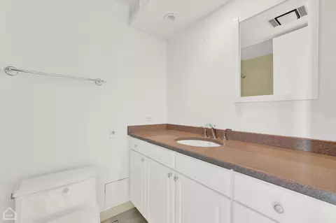 180 E Pearson St #6404, Chicago, IL 60611 photo 21